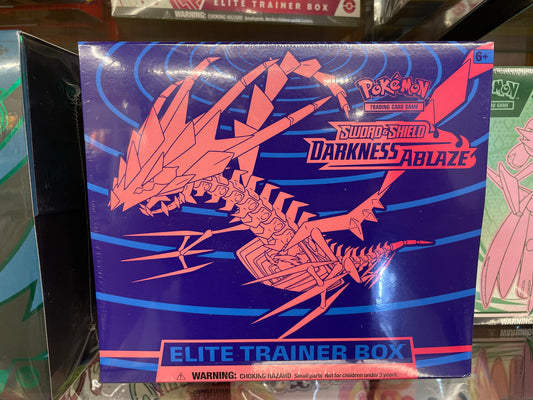 SWSH Darkness Ablaze Elite Trainer Box (Sun Damaged Outer Sleeve)